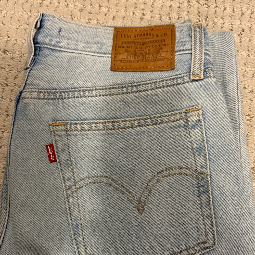 Levi's Sky Blue Denim Jeans